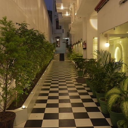 The Lavish Stay Varanasi Exterior photo