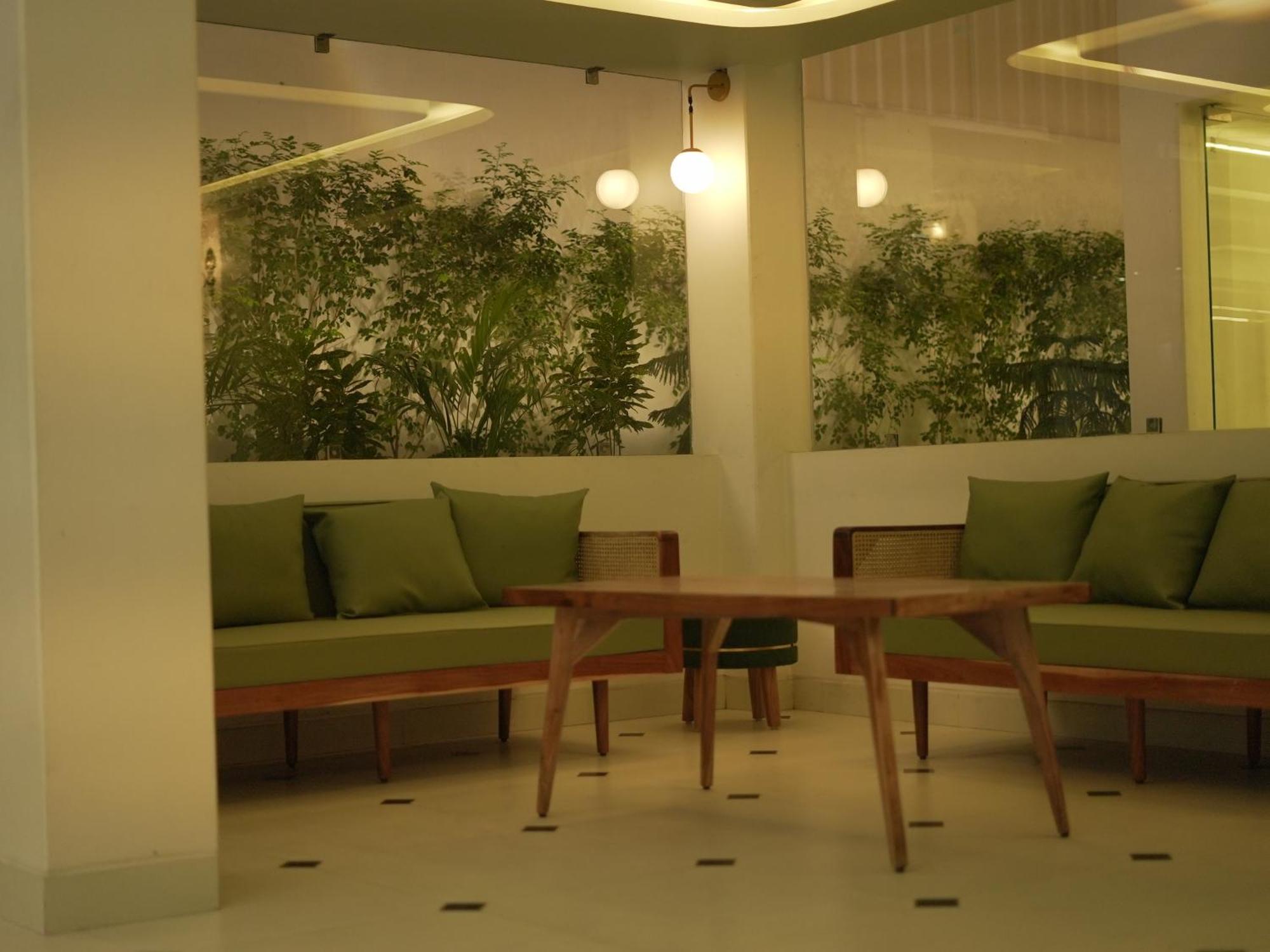 The Lavish Stay Varanasi Exterior photo